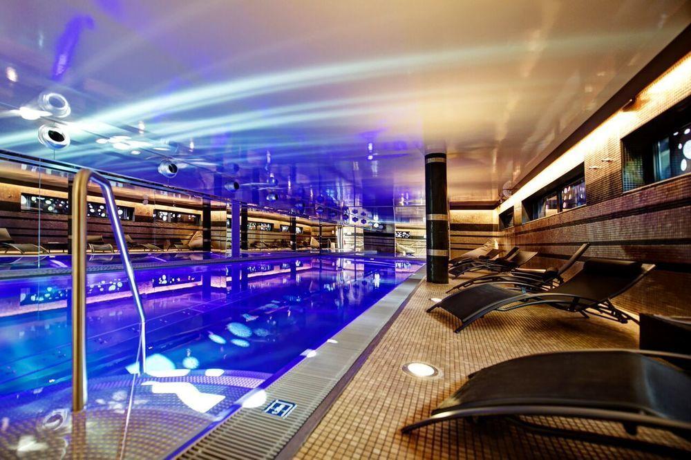 에르미타주 장토이 호텔 릴 외부 사진 The pool at the InterContinental London The O2